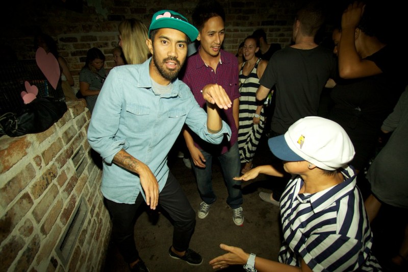 Resort Styles doing the Crane