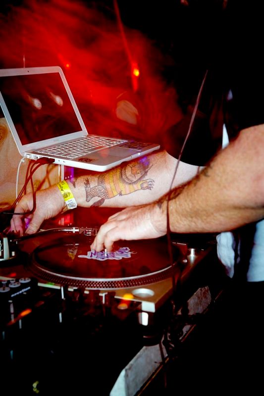 Photos: Badonkadonk at Goodgod