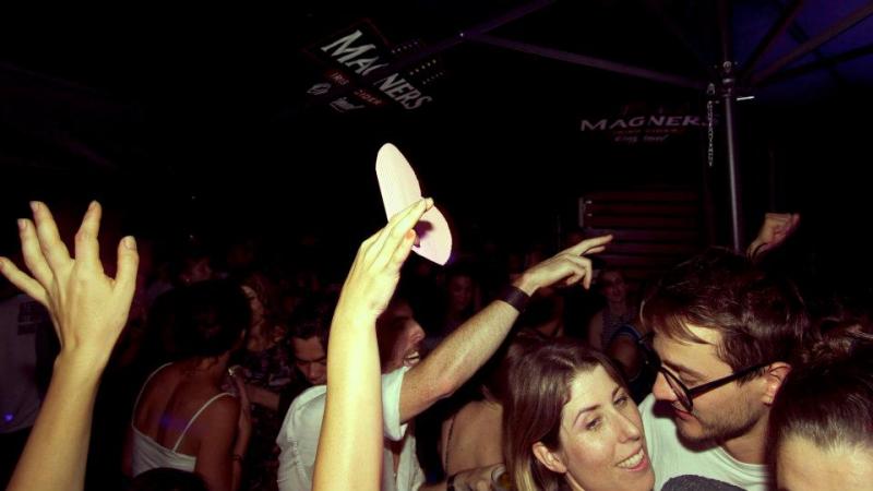 Photos: Love Bombs - Sun Down Get Down